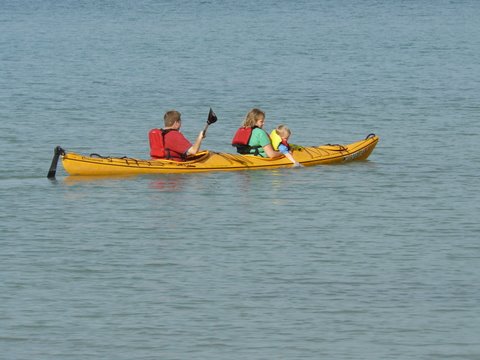 Hiking Lake Huron shore