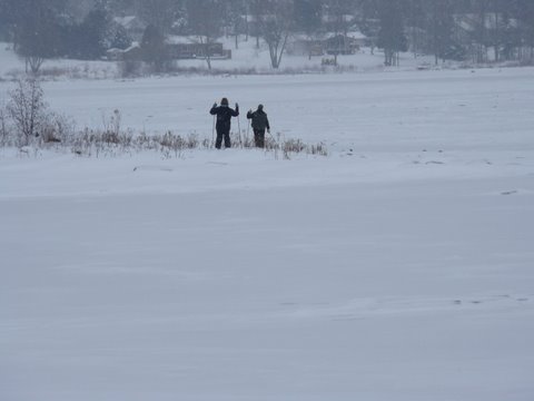 Hiking Lake Huron shore